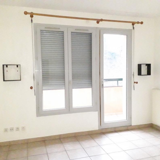  Annonces BOIS D'OINGT : Appartement | SAIN-BEL (69210) | 54 m2 | 610 € 