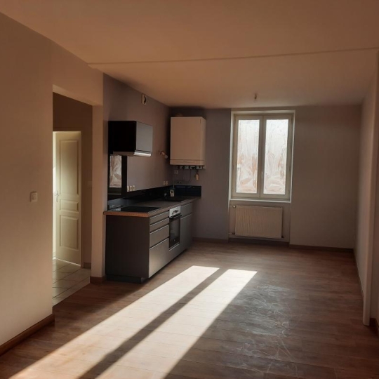  Annonces BOIS D'OINGT : Apartment | SAINT-ROMAIN-DE-POPEY (69490) | 66 m2 | 630 € 