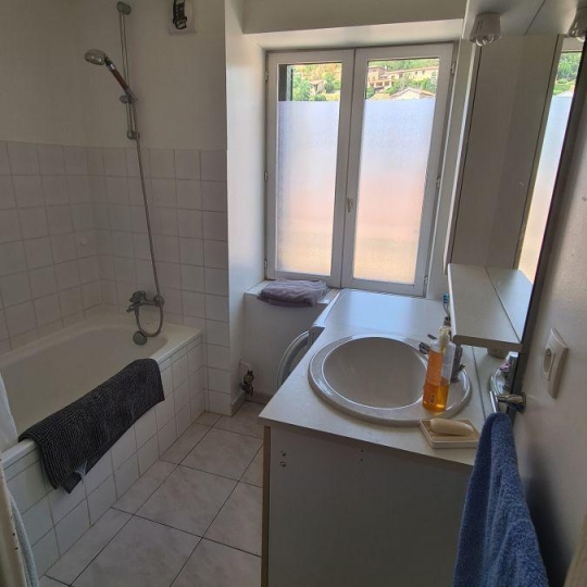  Annonces BOIS D'OINGT : Appartement | SAINT-ROMAIN-DE-POPEY (69490) | 68 m2 | 638 € 