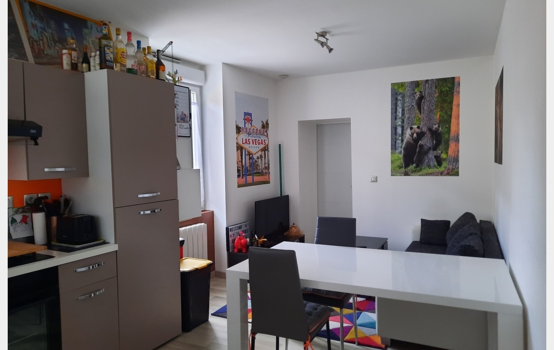 Annonces BOIS D'OINGT : Appartement | L'ARBRESLE (69210) | 33 m2 | 585 € 