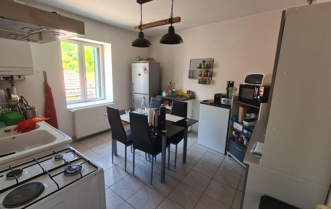 Annonces BOIS D'OINGT : Appartement | SAINT-ROMAIN-DE-POPEY (69490) | 68 m2 | 638 € 