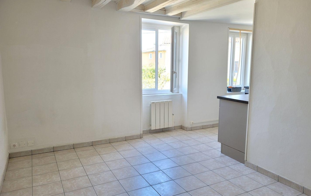 Annonces BOIS D'OINGT : Apartment | LENTILLY (69210) | 24 m2 | 480 € 