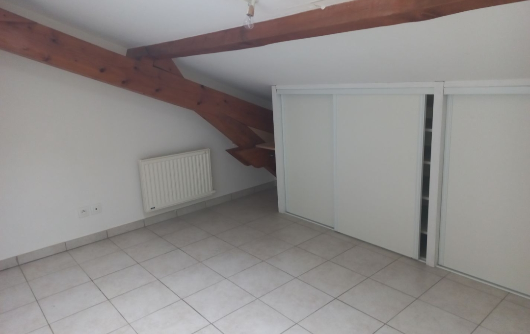 Annonces BOIS D'OINGT : Apartment | SAINT-FORGEUX (69490) | 29 m2 | 410 € 