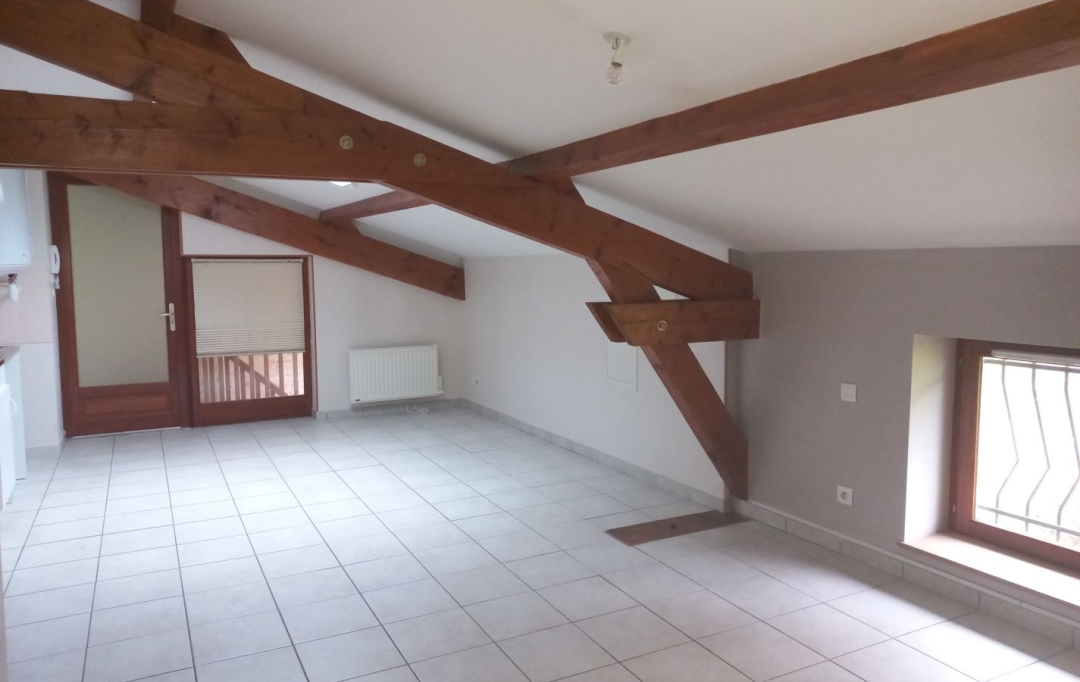 Annonces BOIS D'OINGT : Apartment | SAINT-FORGEUX (69490) | 29 m2 | 410 € 