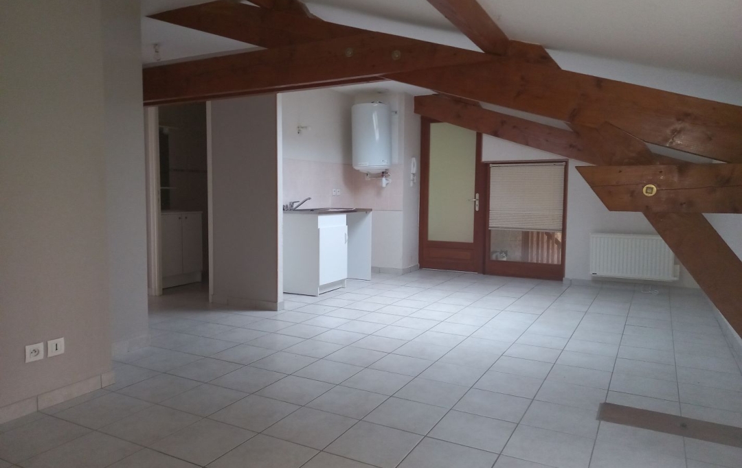 Annonces BOIS D'OINGT : Apartment | SAINT-FORGEUX (69490) | 29 m2 | 410 € 