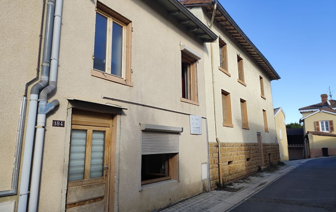 Annonces BOIS D'OINGT : Maison / Villa | EVEUX (69210) | 65 m2 | 750 € 