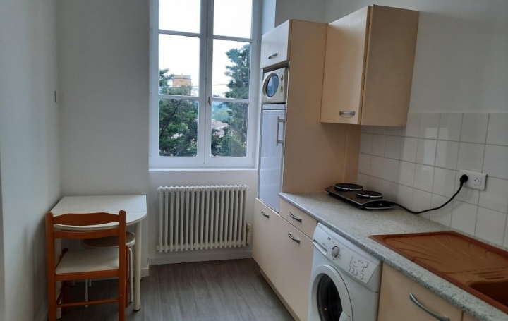  Annonces BOIS D'OINGT Appartement | L'ARBRESLE (69210) | 27 m2 | 420 € 